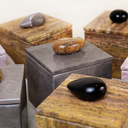 VELA CHICA EN CAJA - MÁRMOL SANTO TOMÁS GRIS