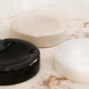 CENICERO TRÍO MINI - MÁRMOL TRAVERTINO FIORITO, NEGRO Y BLANCO